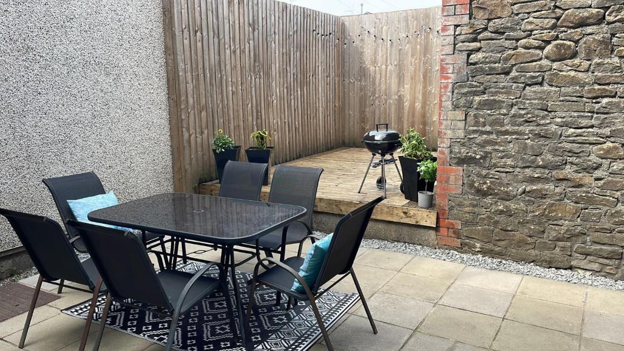 Cardiff Arms Bistro & Hotel Treorky Εξωτερικό φωτογραφία